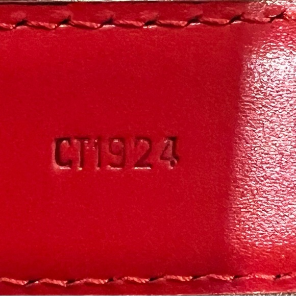 AUTHENTIC LOUIS VUITTON RED EPI LEATHER BUCKLE BELT 85/34 COA - Picture 6 of 9